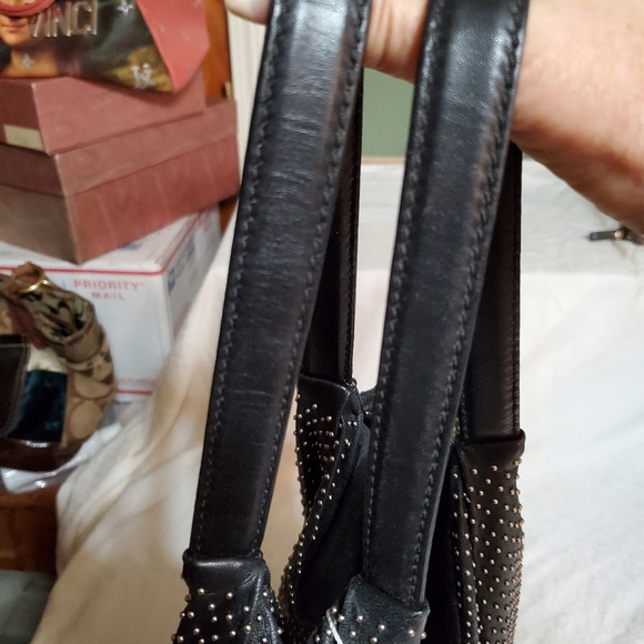 🌟Final🌟Valentino Garavani Black Hobo Shoulderbag w/Silver Studs. - Picture 4 of 11